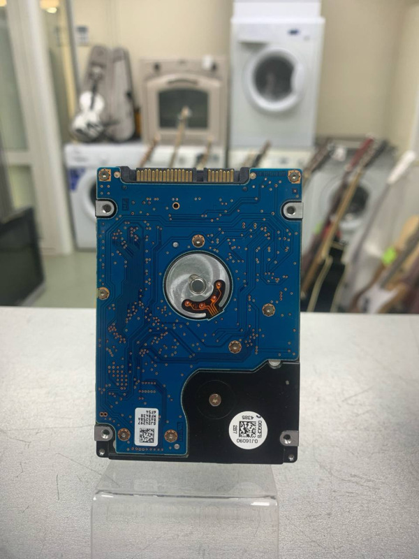 Жесткий диск HGST 500 ГБ HTS545050A7E380, Товары для компьютера,  Каменск-Уральский