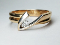 Кольцо с бриллиантом , золото 585 II Категория, вес 3.10 г.