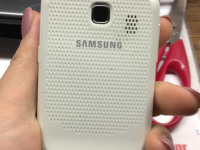Смартфон Samsung 