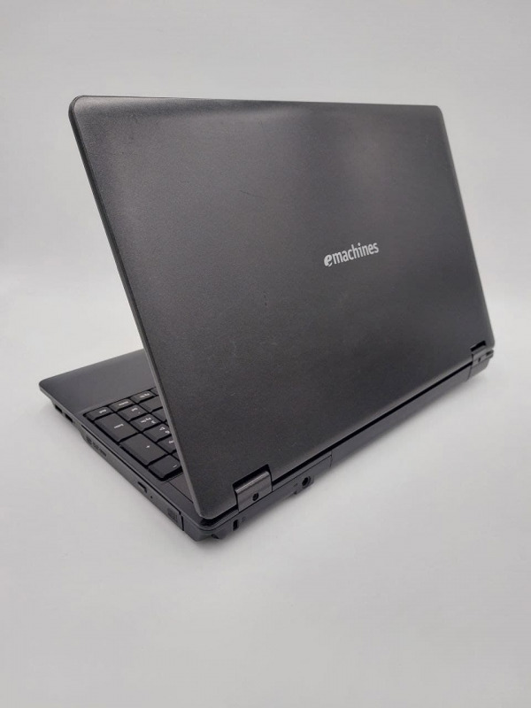 Б/у Ноутбук eMachines E728 в Кошелекъ - Самара цена: 6 990р.