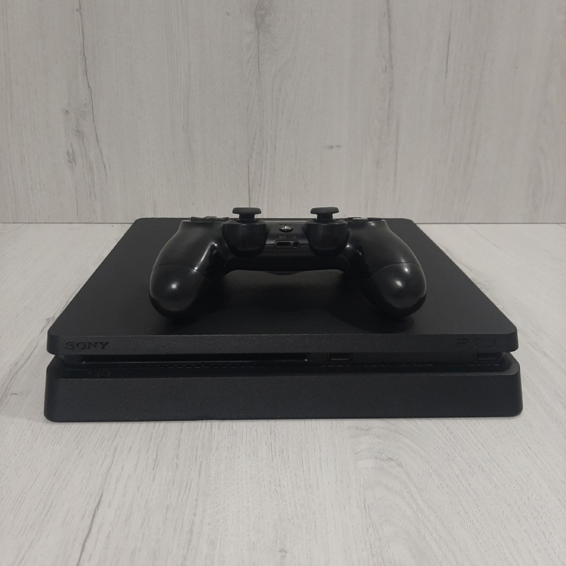 Б/у Sony PlayStation 4 Slim 1 ТБ в Столичный Экспресс цена: 18 990р.